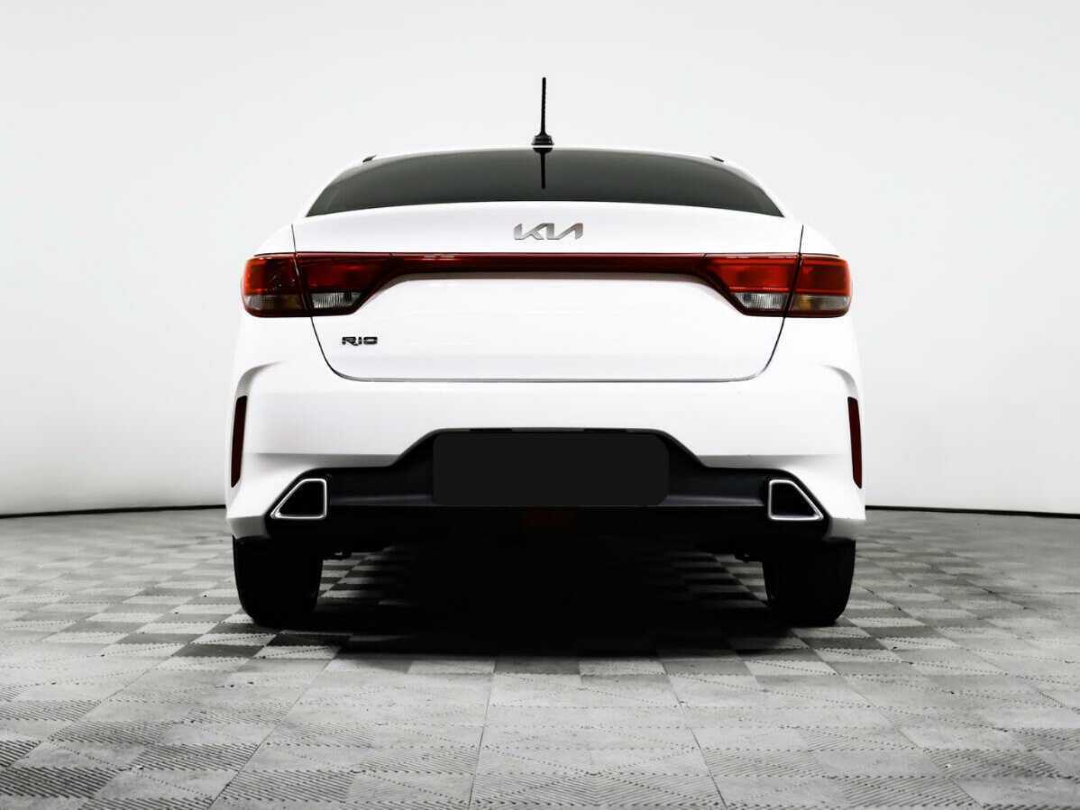 Купить Kia Rio с пробегом. Фото: #4