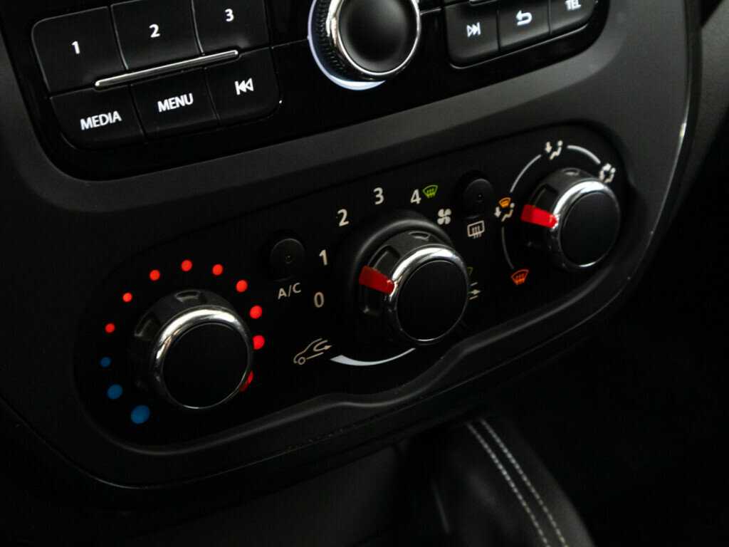 Купить Renault Kaptur с пробегом. Фото: #14