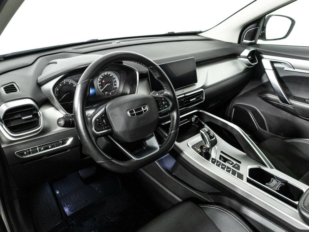 Купить Geely Coolray с пробегом. Фото: #11