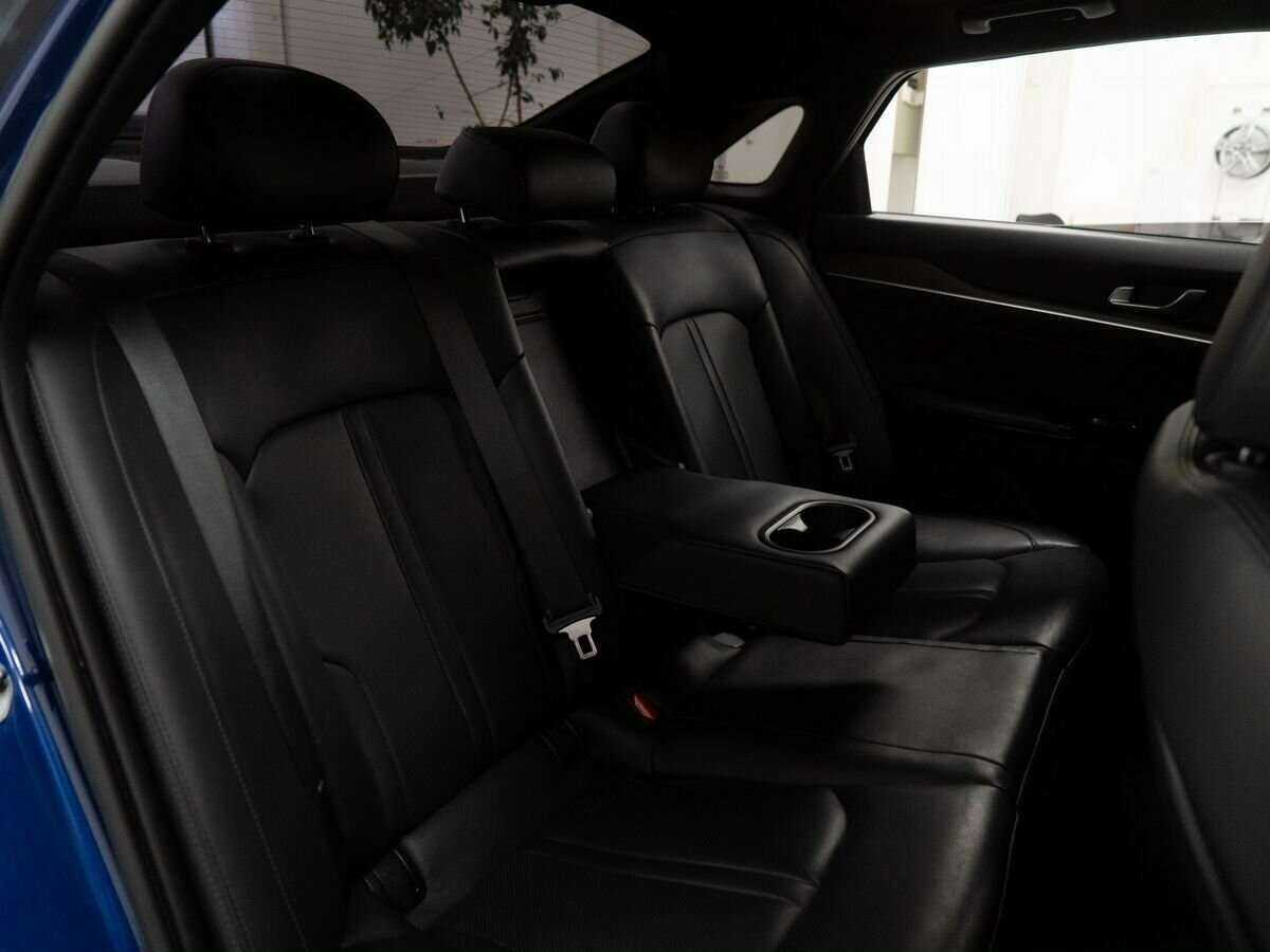 Купить Kia K5 с пробегом. Фото: #7