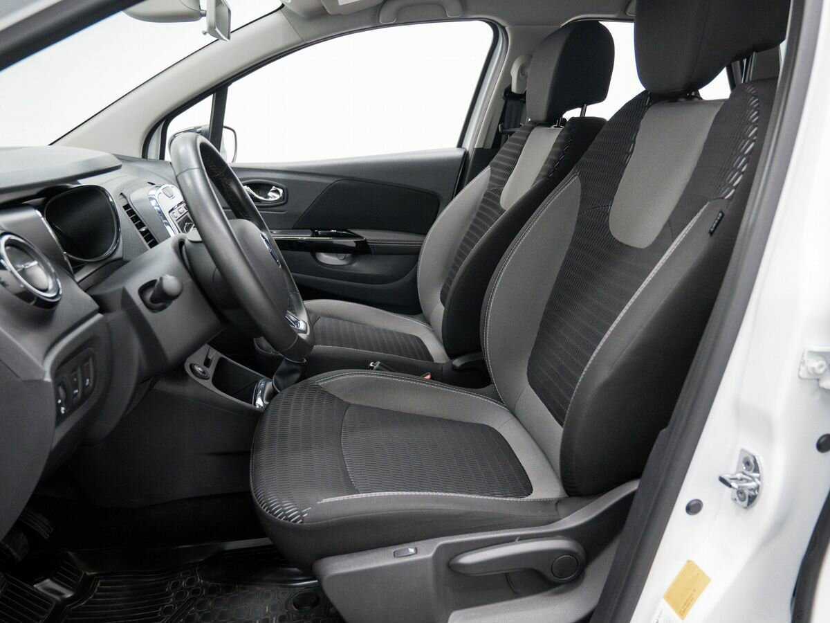 Купить Renault Kaptur с пробегом. Фото: #14