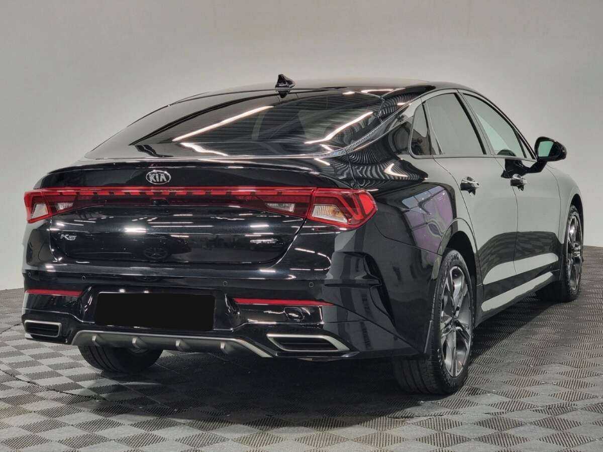 Купить Kia K5 с пробегом. Фото: #2