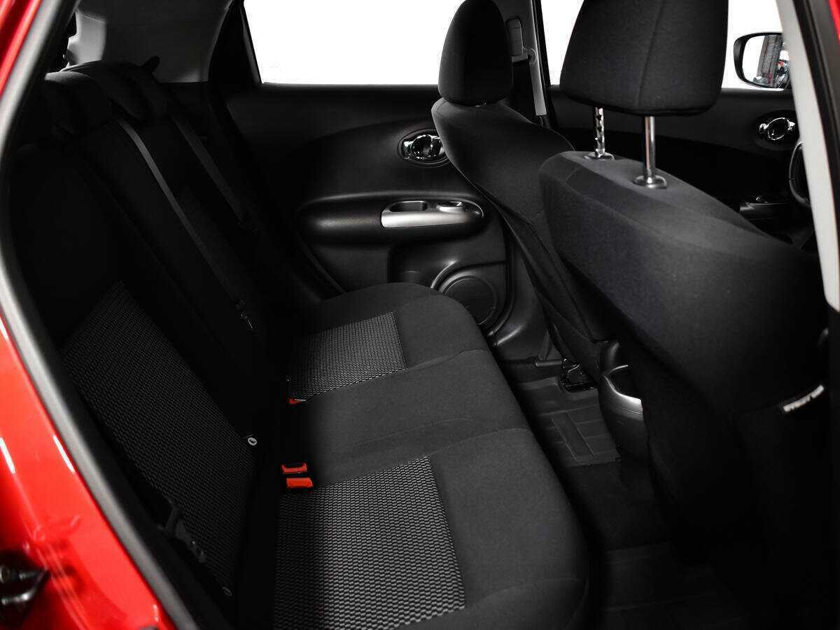 Купить Nissan Juke с пробегом. Фото: #9