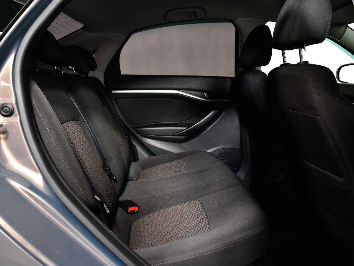 Купить Lada (ВАЗ) Vesta с пробегом. Фото: #9