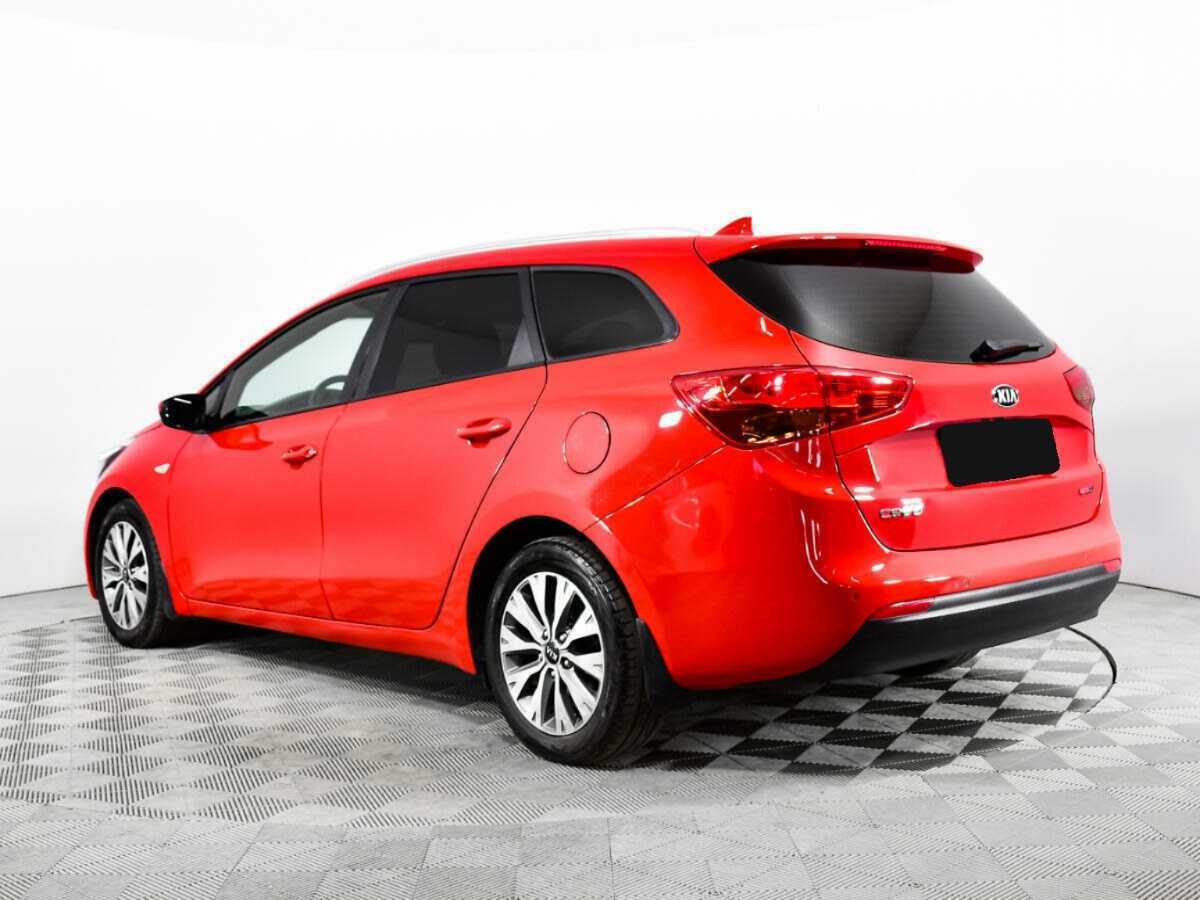 Купить Kia Ceed с пробегом. Фото: #6