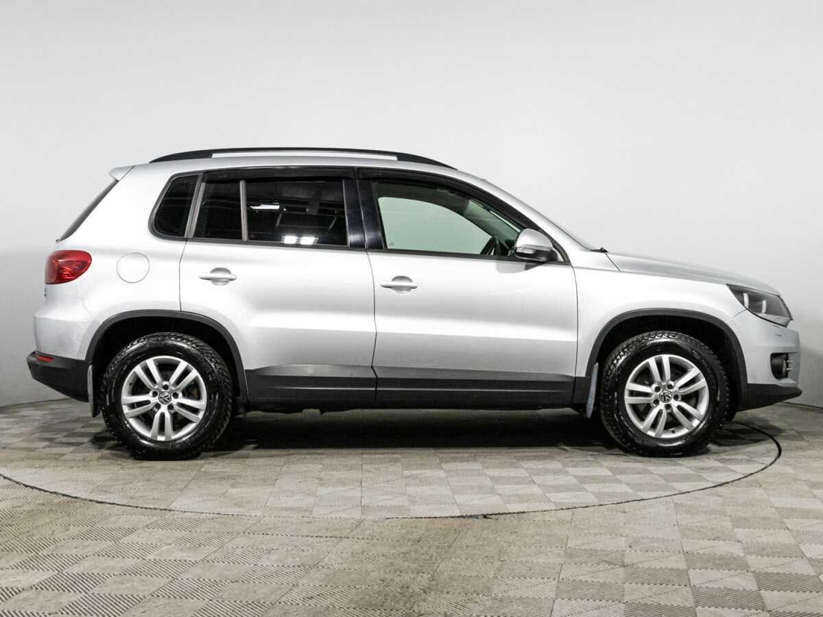 Купить Volkswagen Tiguan с пробегом. Фото: #3