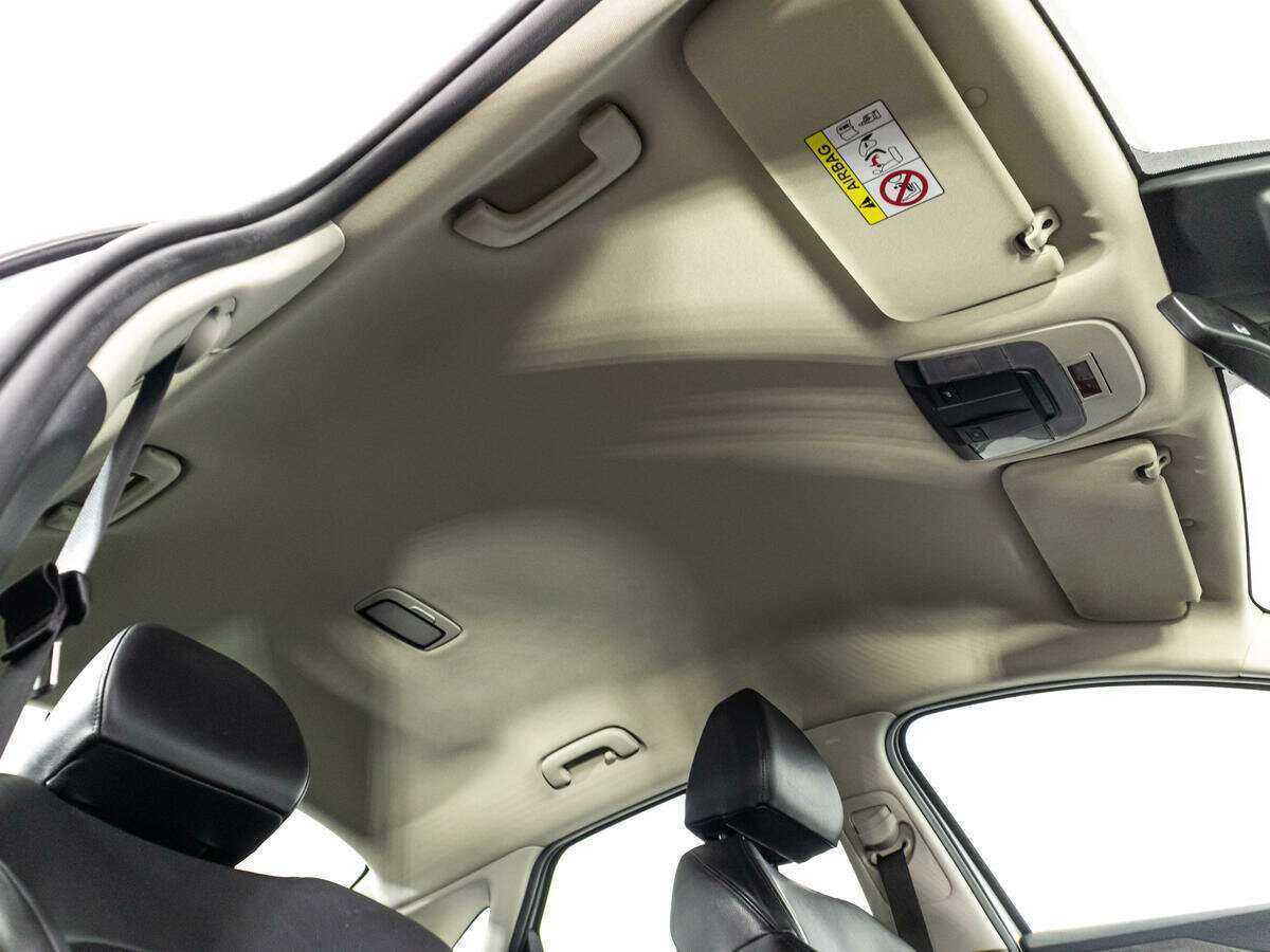 Купить Kia K5 с пробегом. Фото: #23