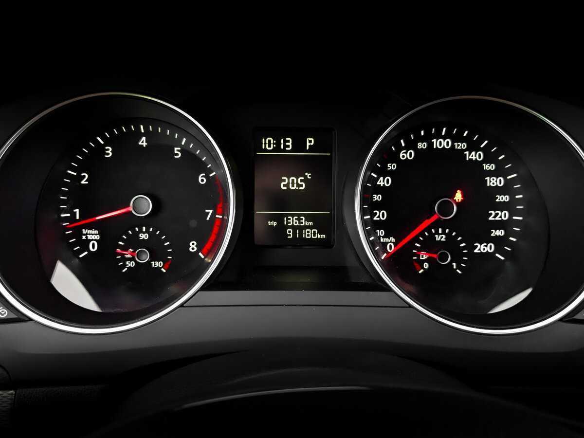 Купить Volkswagen Jetta с пробегом. Фото: #12