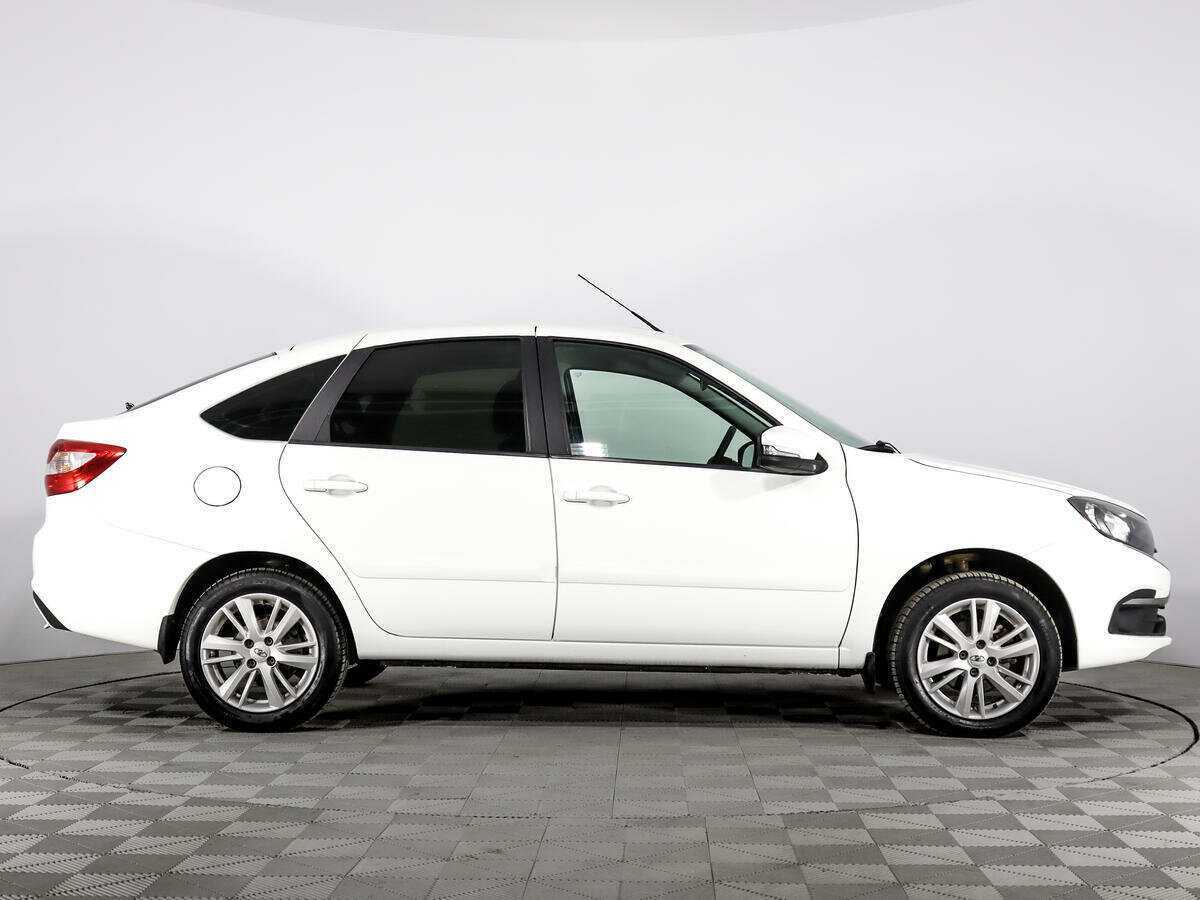 Купить Lada (ВАЗ) Granta с пробегом. Фото: #3