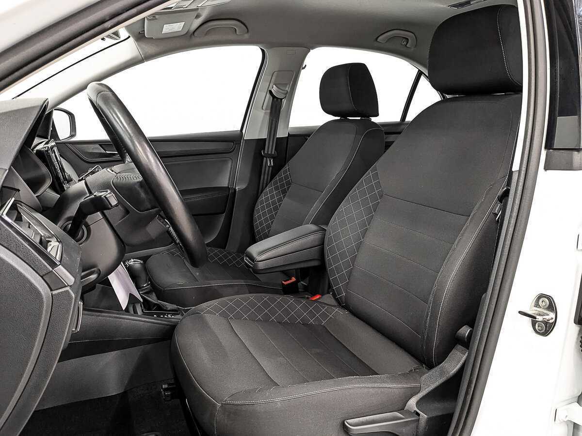 Купить Skoda Rapid с пробегом. Фото: #17