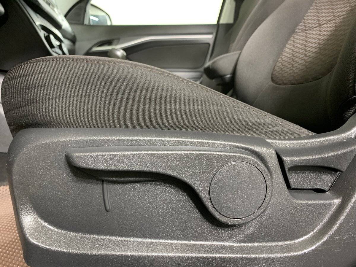 Купить Lada (ВАЗ) Vesta с пробегом. Фото: #15