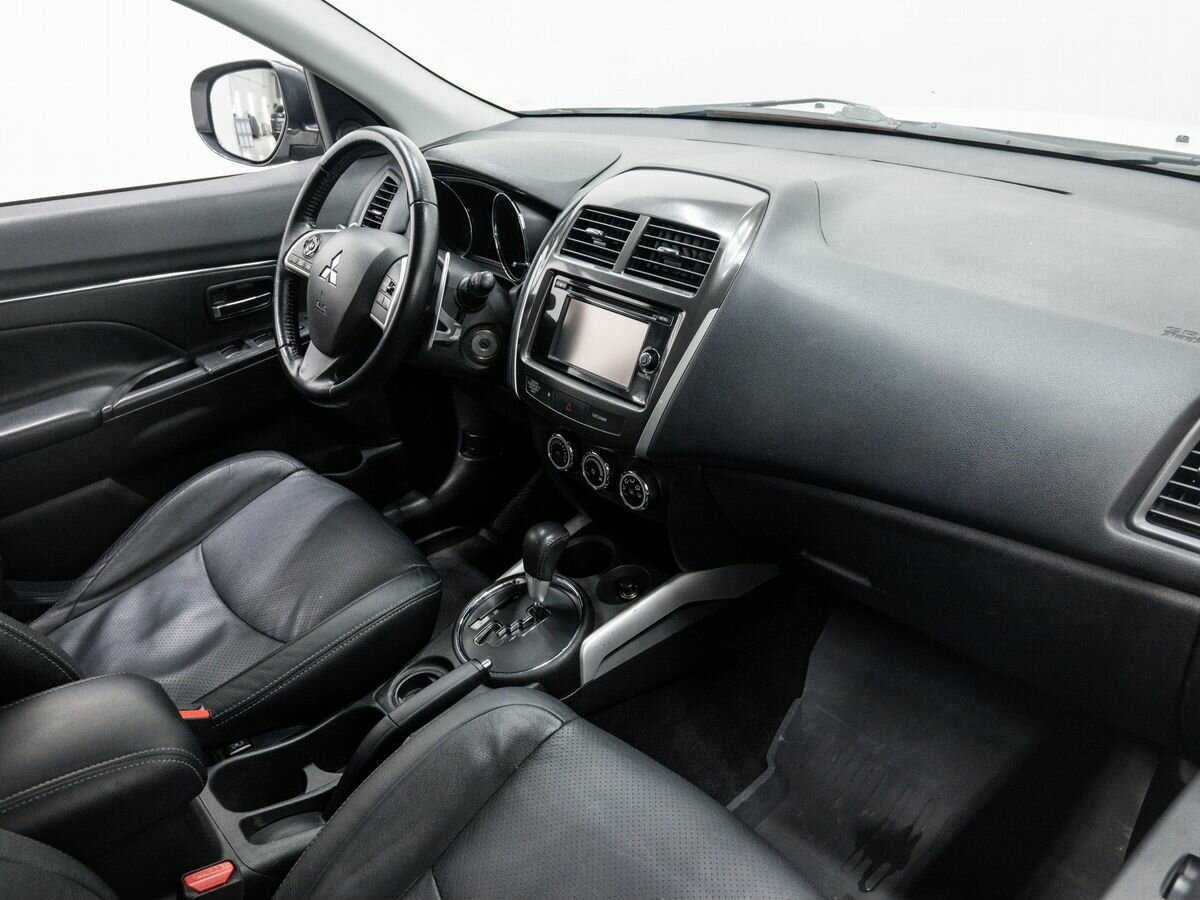 Купить Mitsubishi ASX с пробегом. Фото: #6