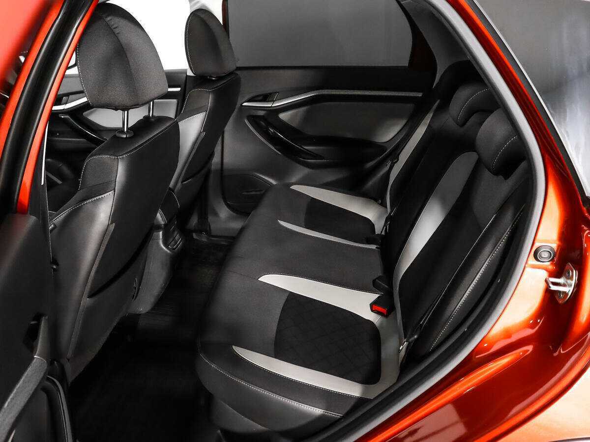 Купить Lada (ВАЗ) Vesta с пробегом. Фото: #9