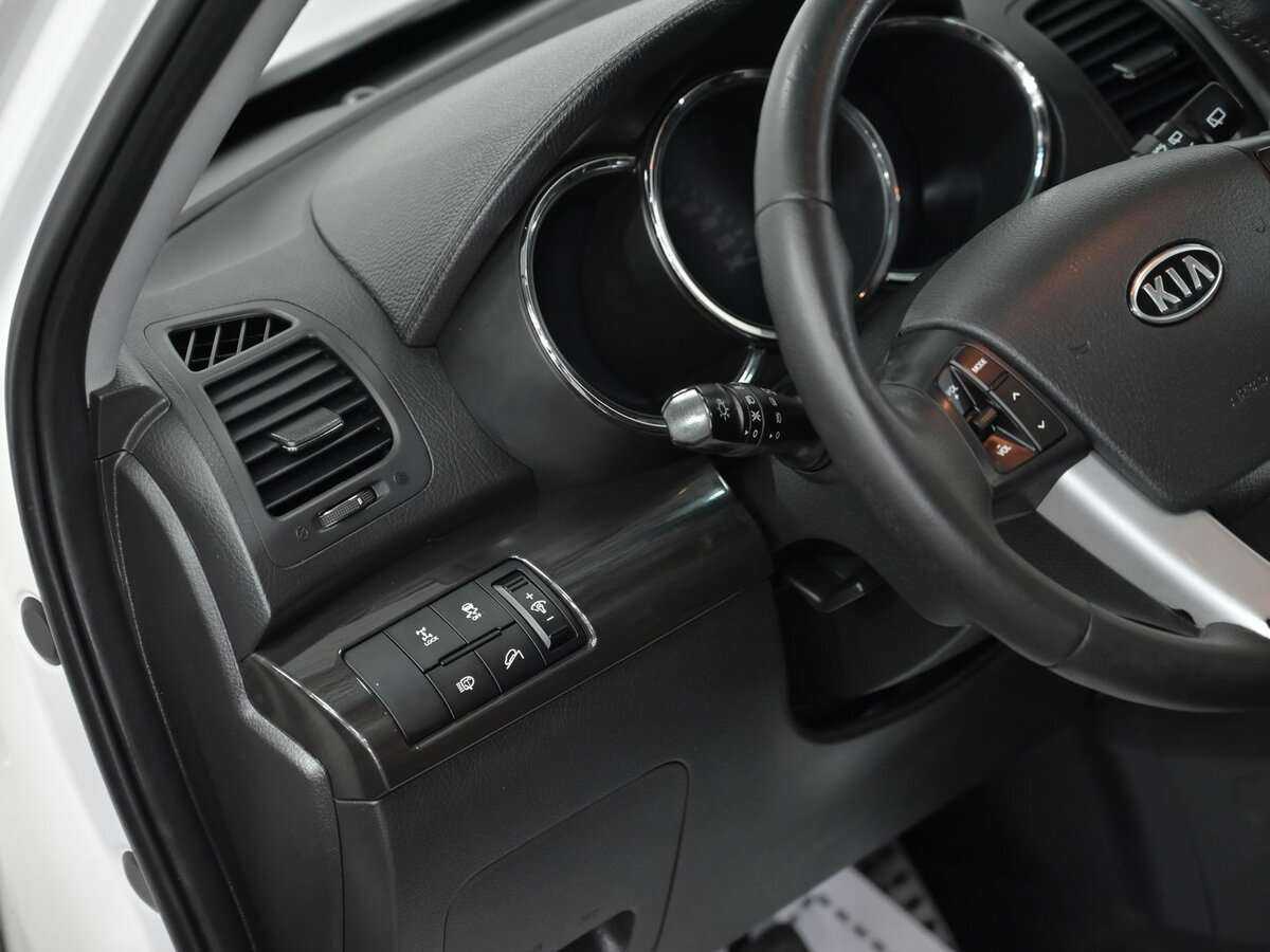 Купить Kia Sorento с пробегом. Фото: #10
