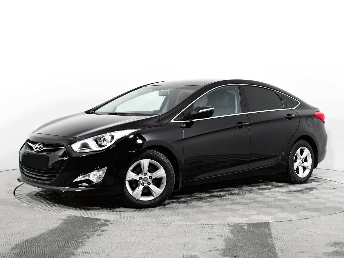 Купить Hyundai i40 с пробегом. Посмотреть фото