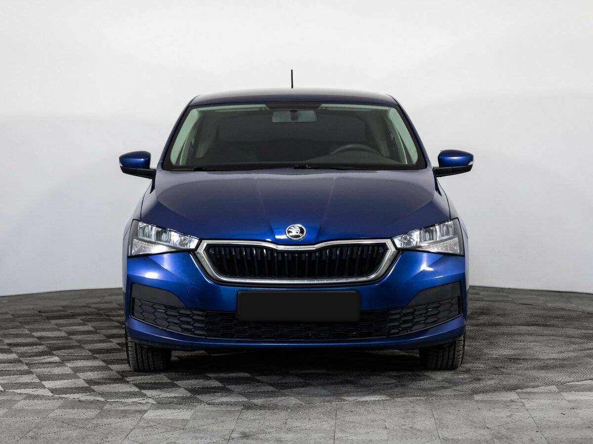 Купить Skoda Rapid с пробегом. Фото: #1