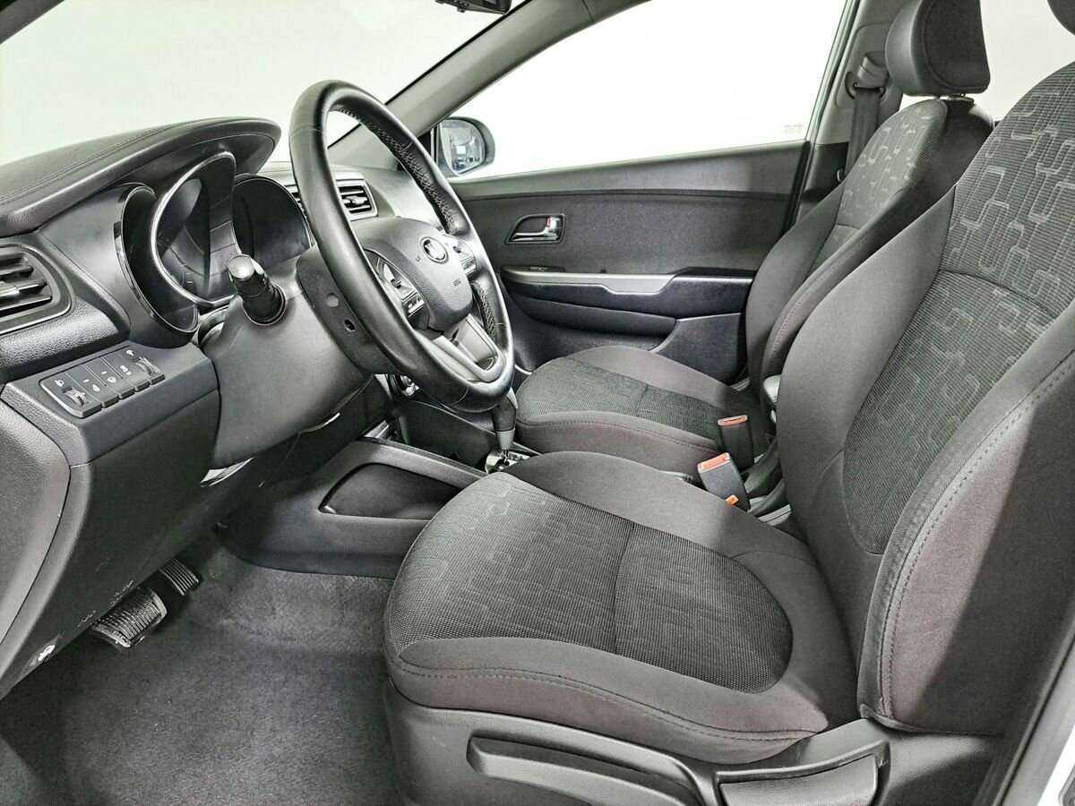 Купить Kia Rio с пробегом. Фото: #12