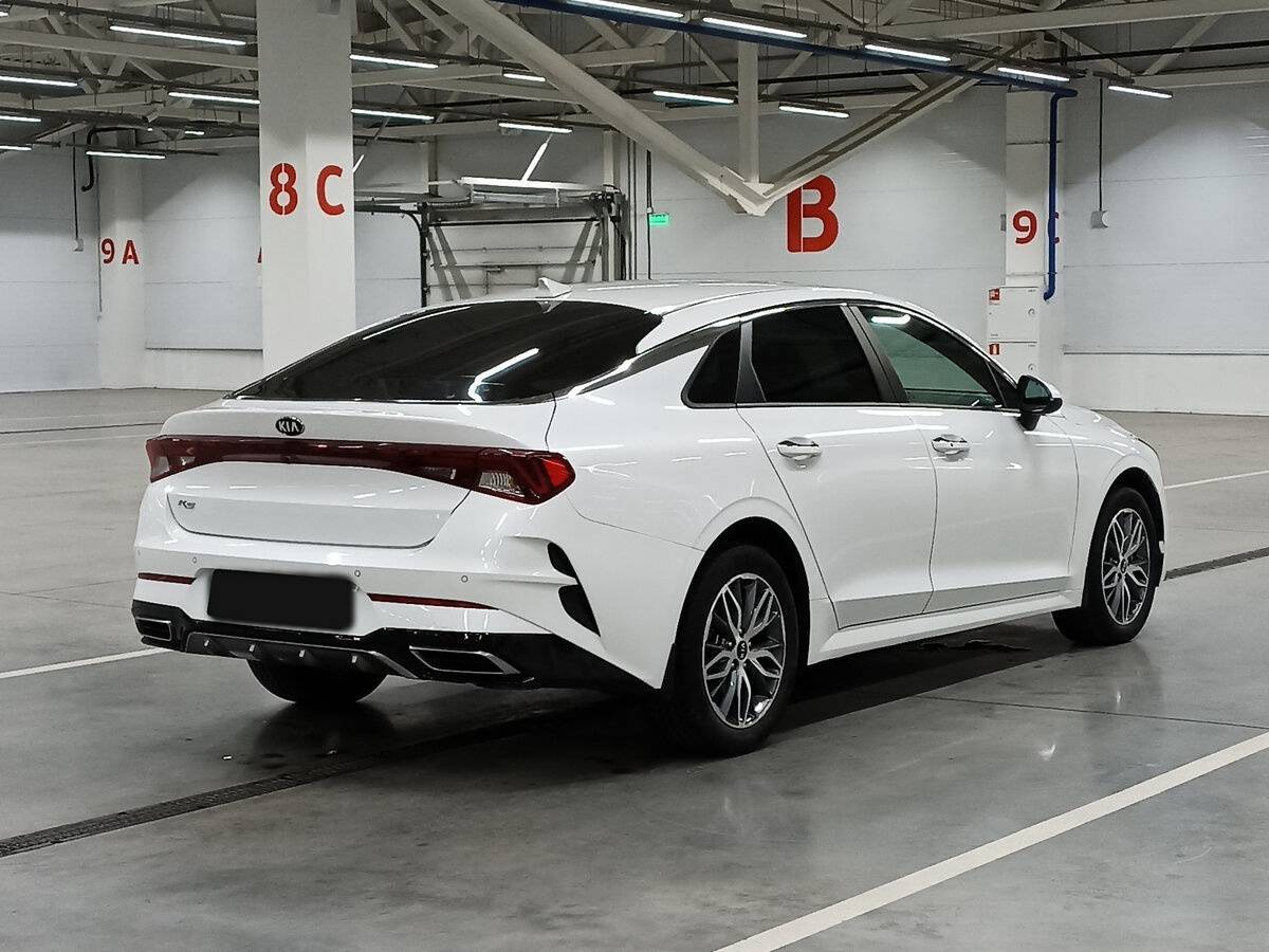 Купить Kia K5 с пробегом. Фото: #4