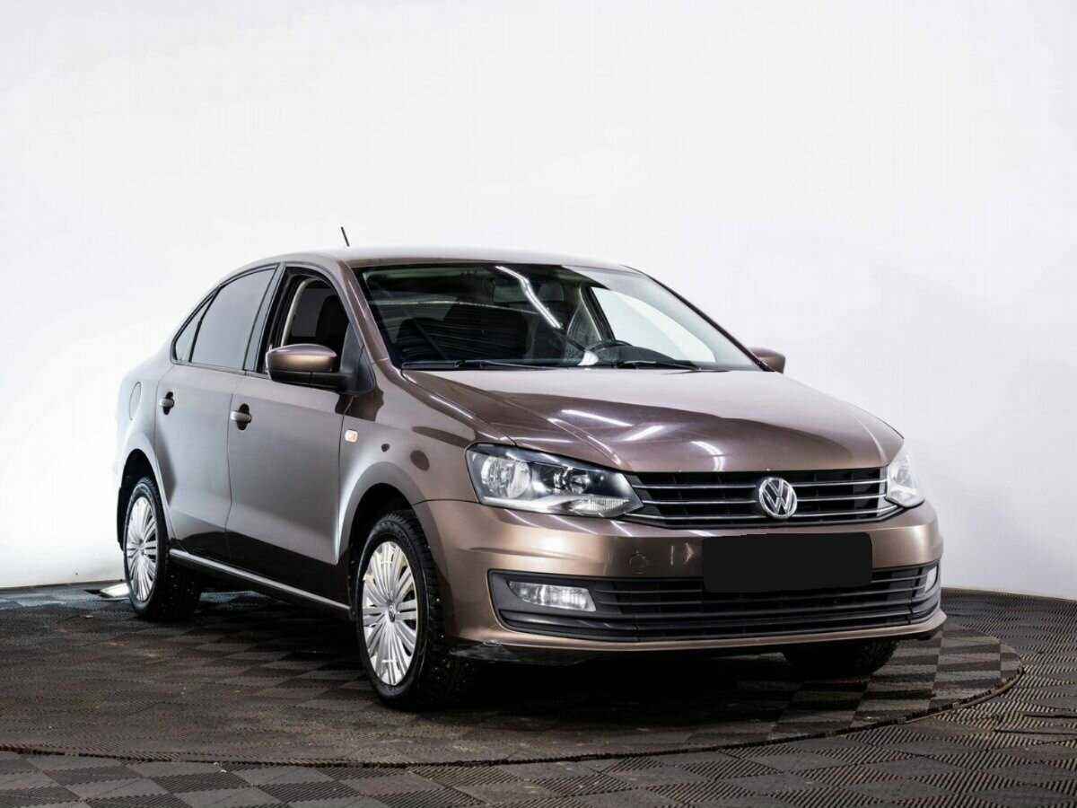 Купить Volkswagen Polo с пробегом. Фото: #2