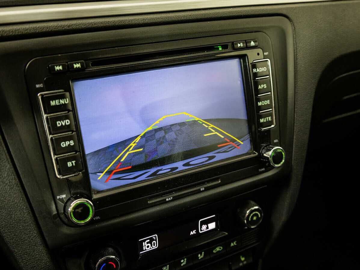 Купить Skoda Rapid с пробегом. Фото: #12