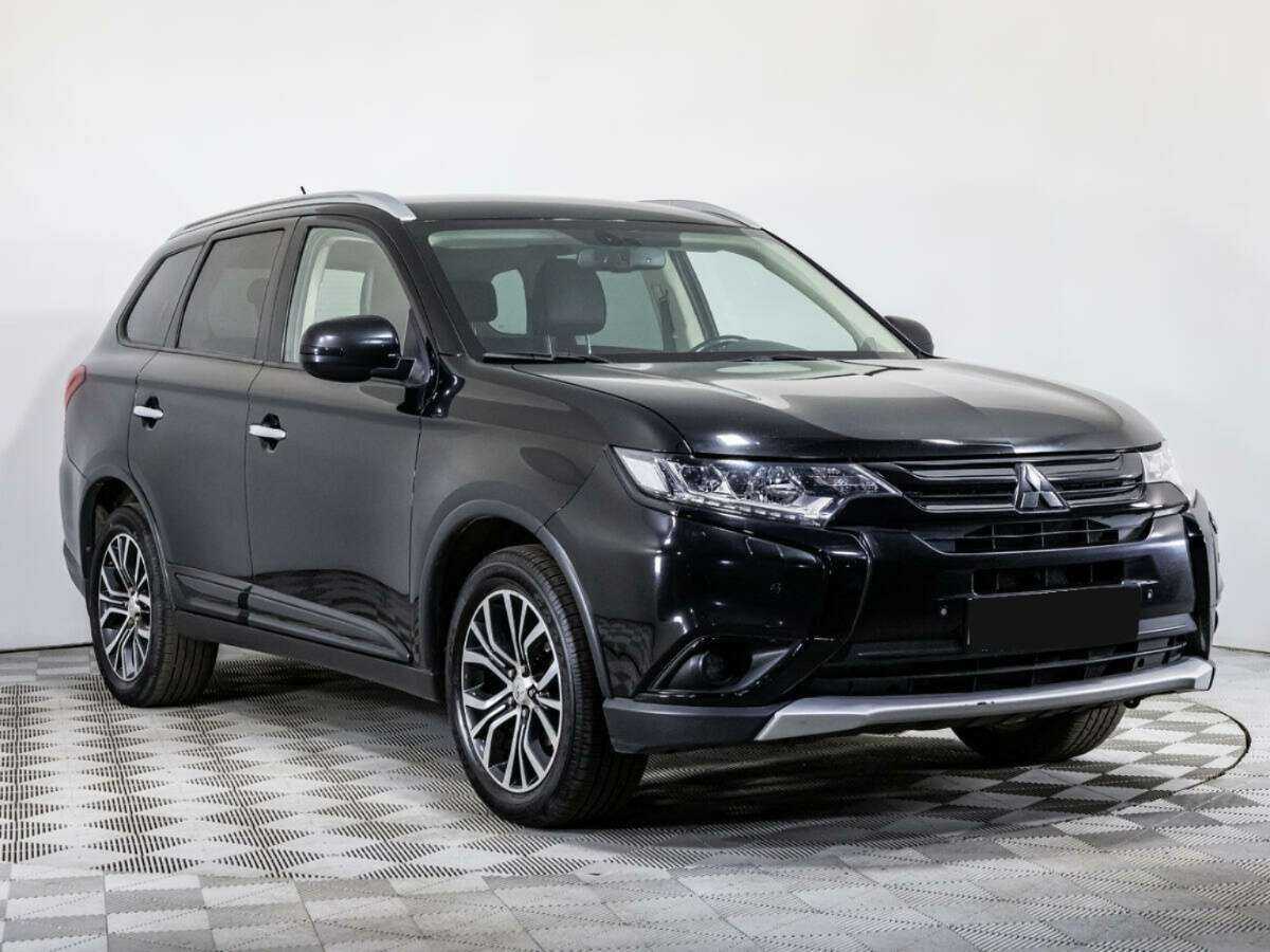 Купить Mitsubishi Outlander с пробегом. Фото: #2