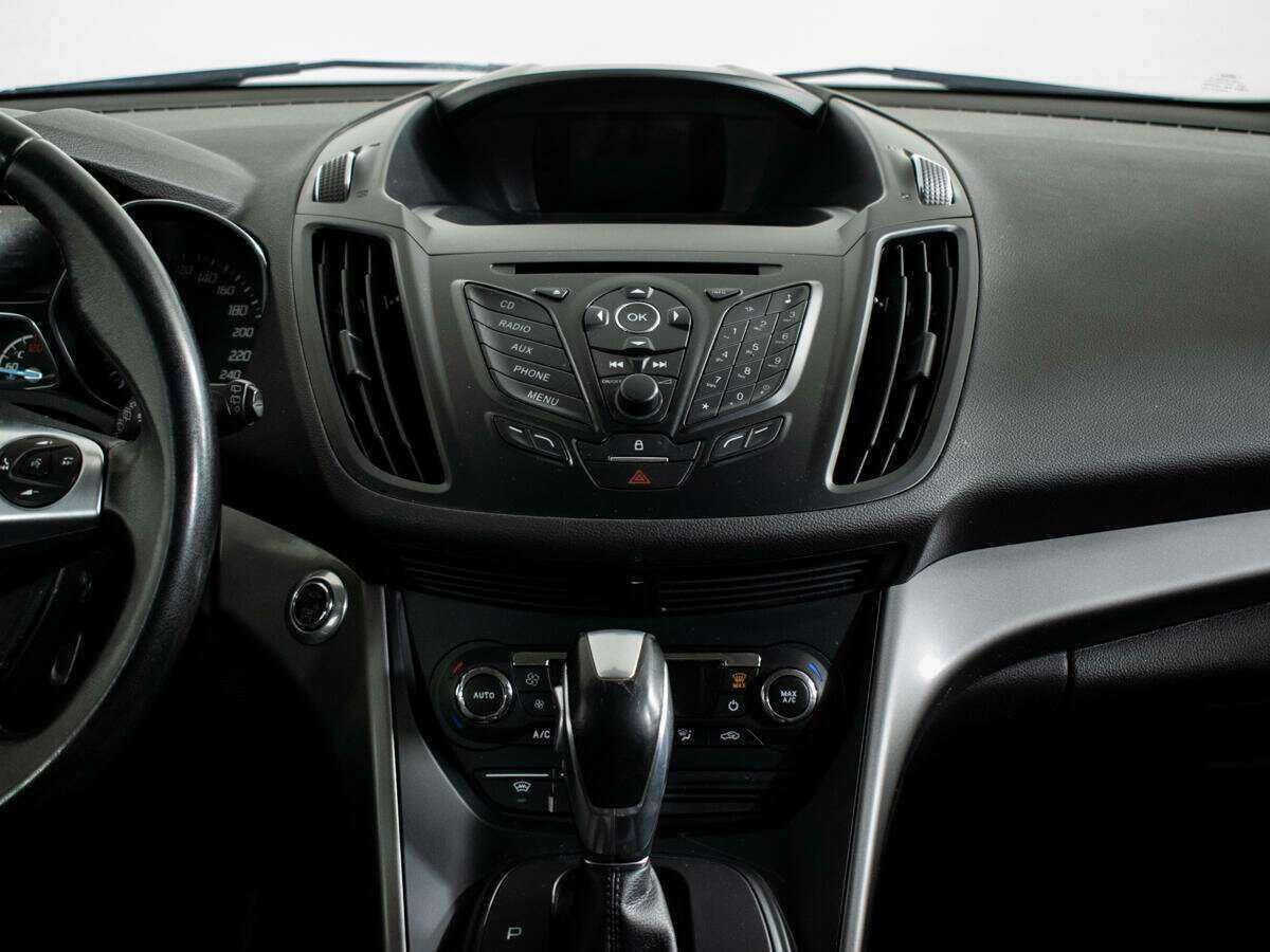 Купить Ford Kuga с пробегом. Фото: #9