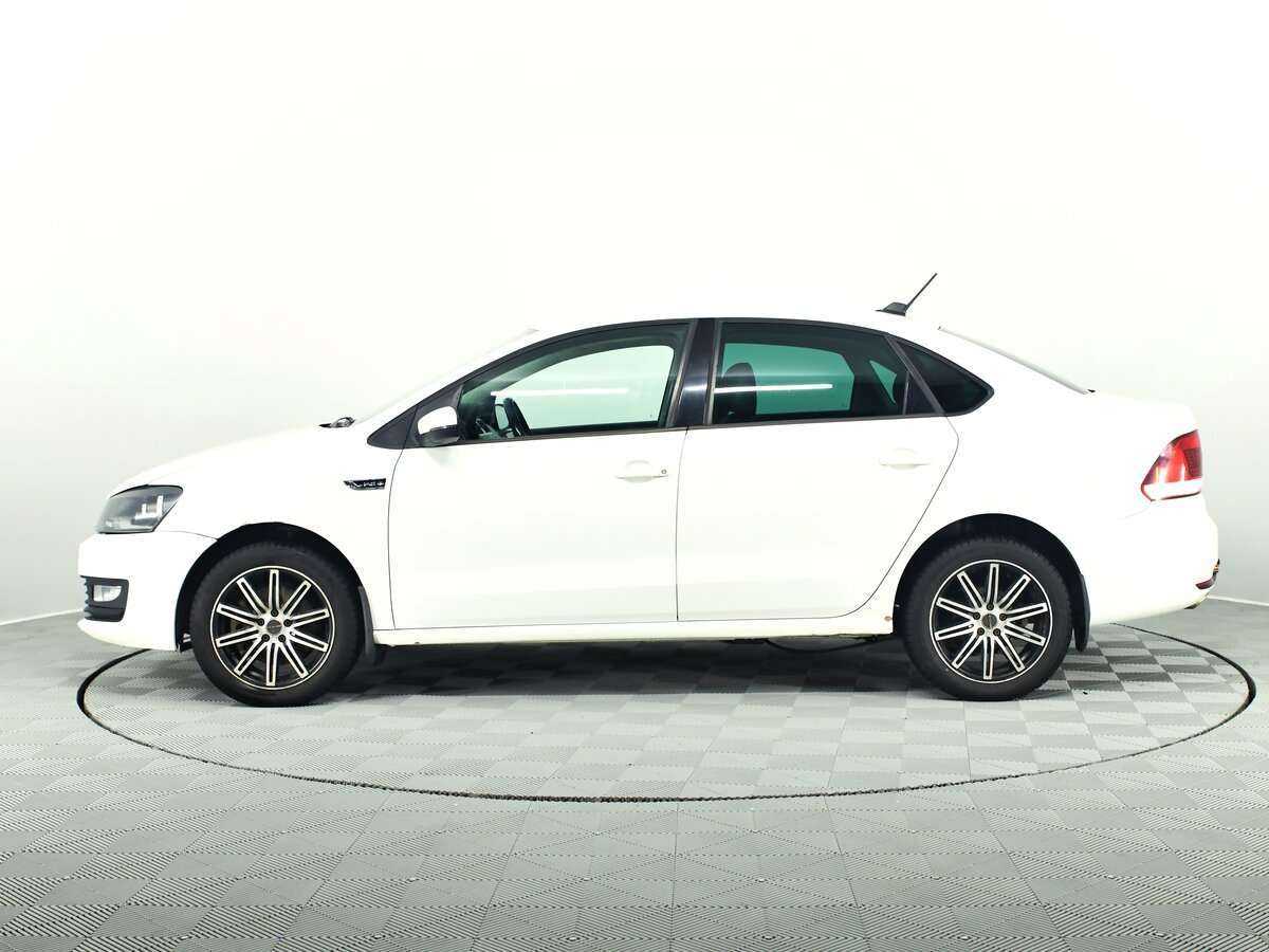 Купить Volkswagen Polo с пробегом. Фото: #7