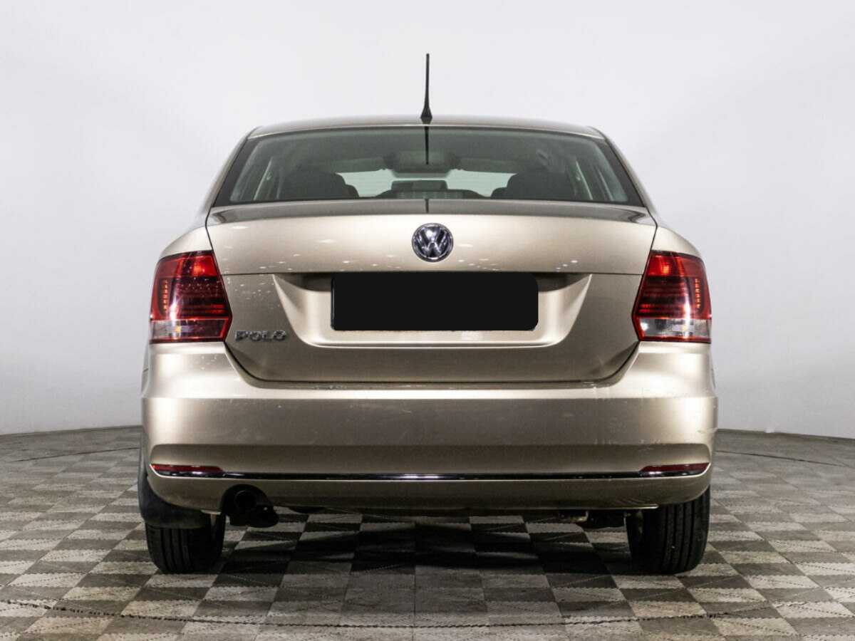 Купить Volkswagen Polo с пробегом. Фото: #5