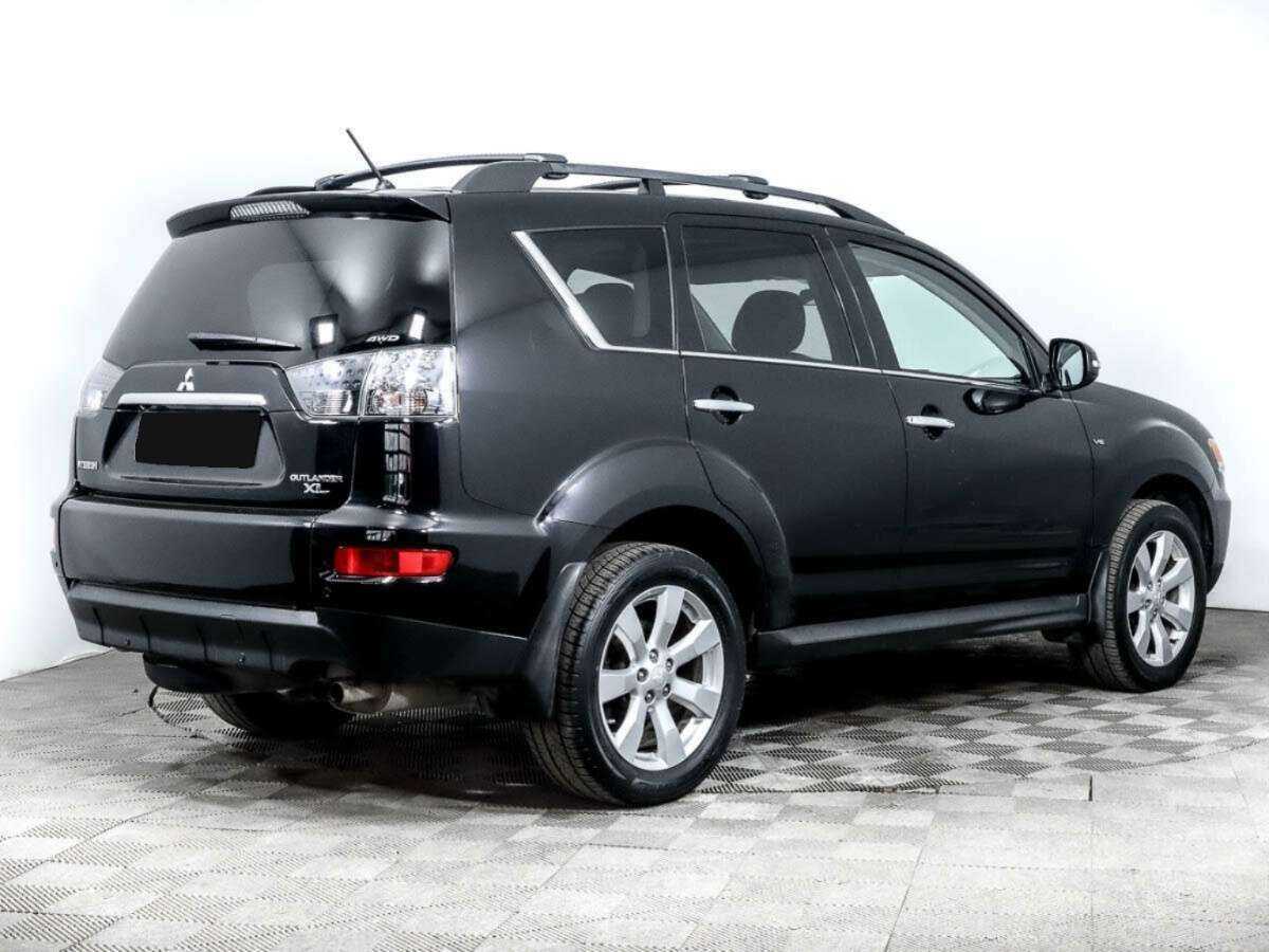 Купить Mitsubishi Outlander с пробегом. Фото: #3