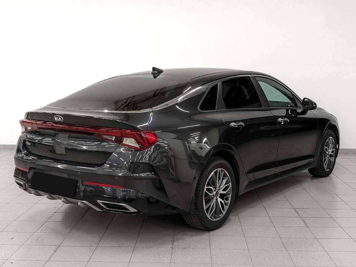 Купить Kia K5 с пробегом. Фото: #4