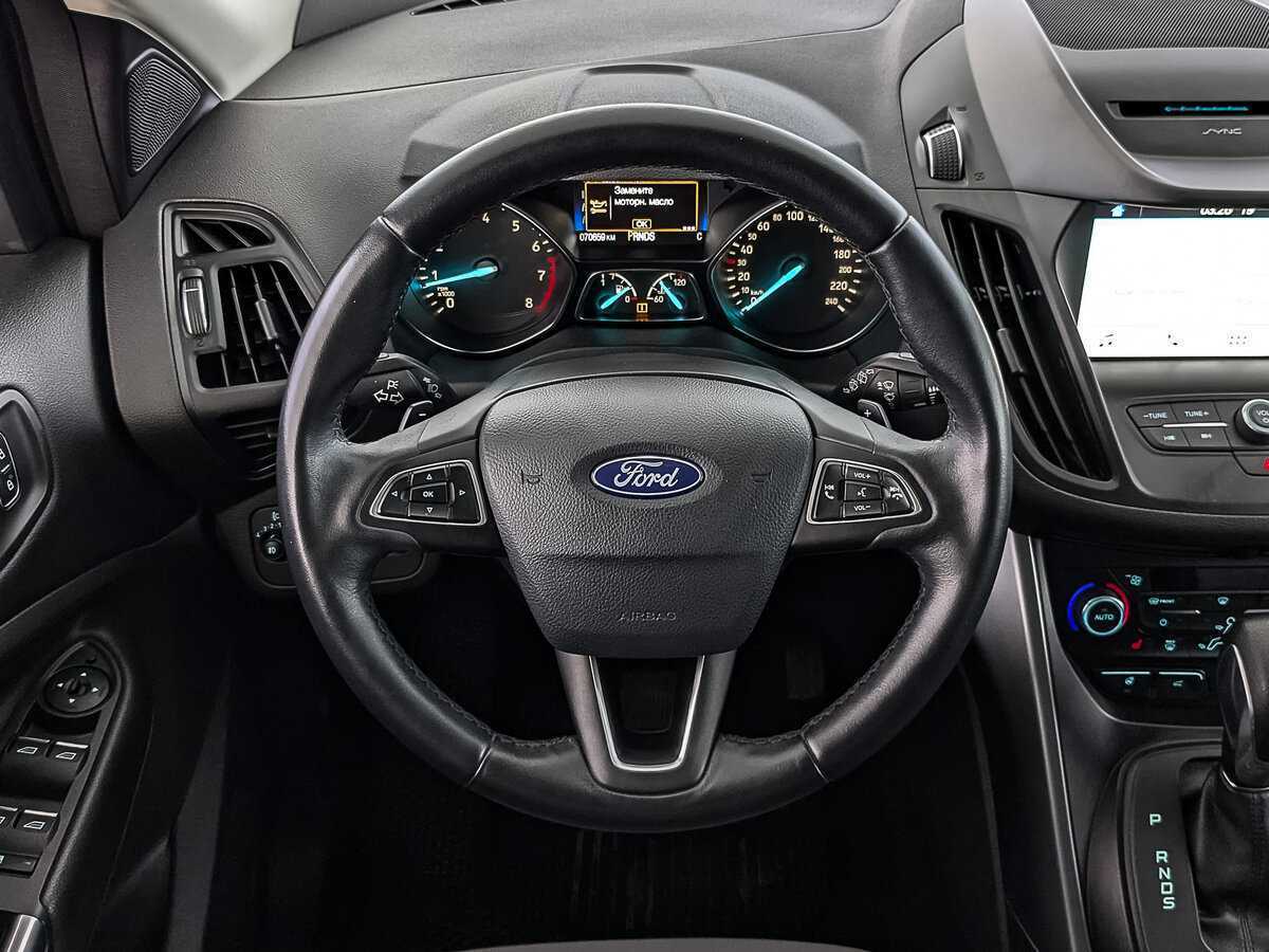 Купить Ford Kuga с пробегом. Фото: #21