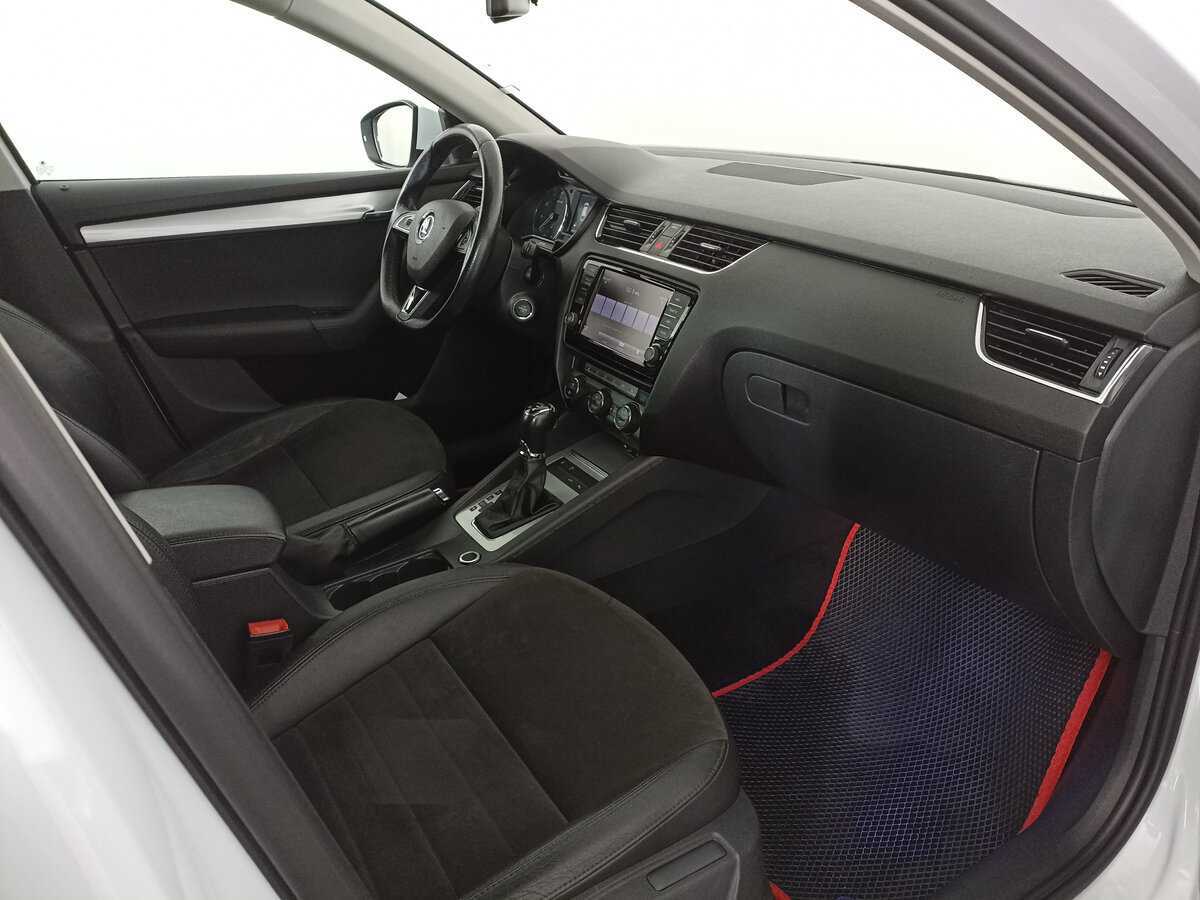 Купить Skoda Octavia с пробегом. Фото: #10
