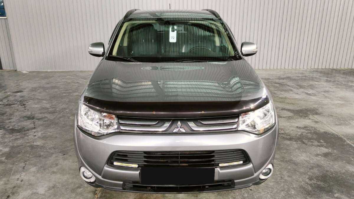 Купить Mitsubishi Outlander с пробегом. Фото: #1