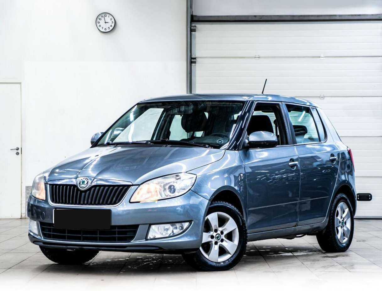 Купить Skoda Fabia с пробегом. Посмотреть фото