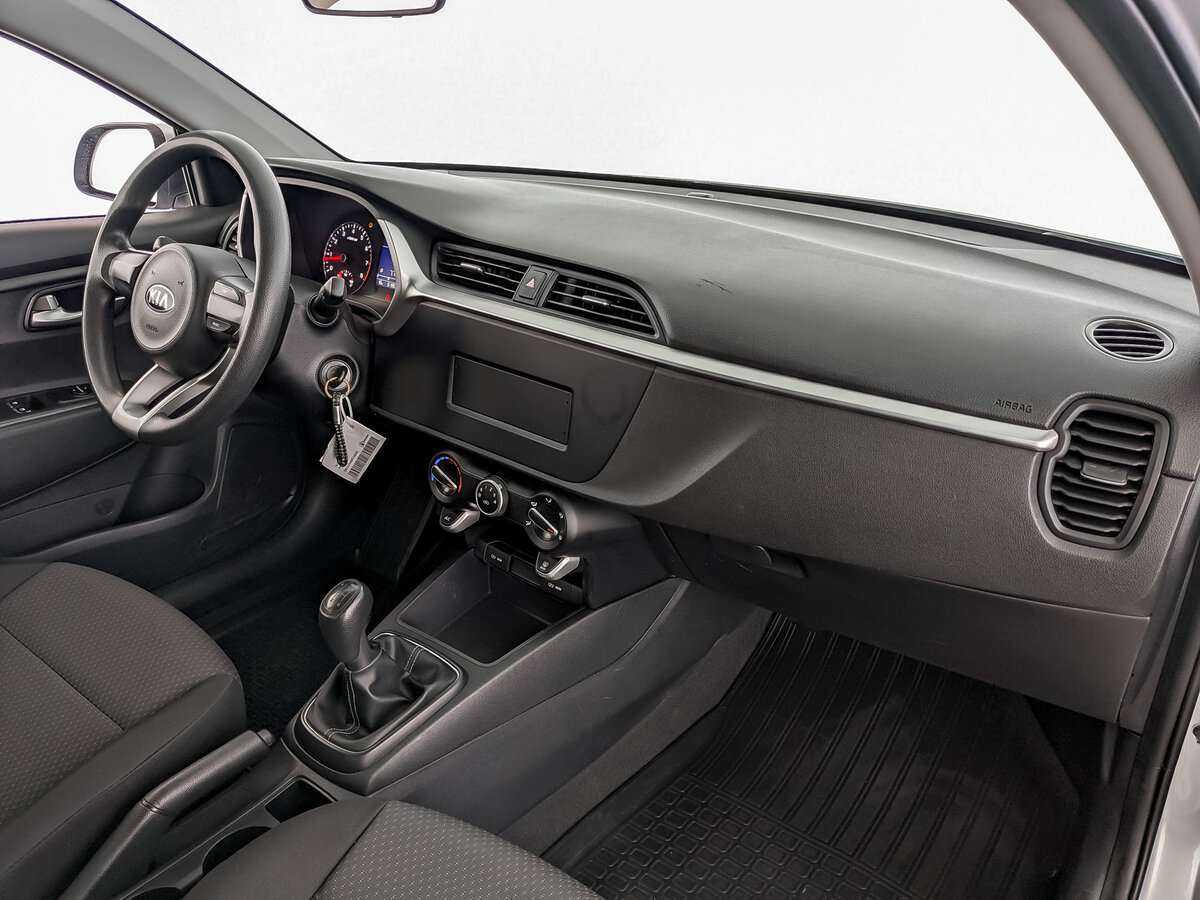Купить Kia Rio с пробегом. Фото: #10