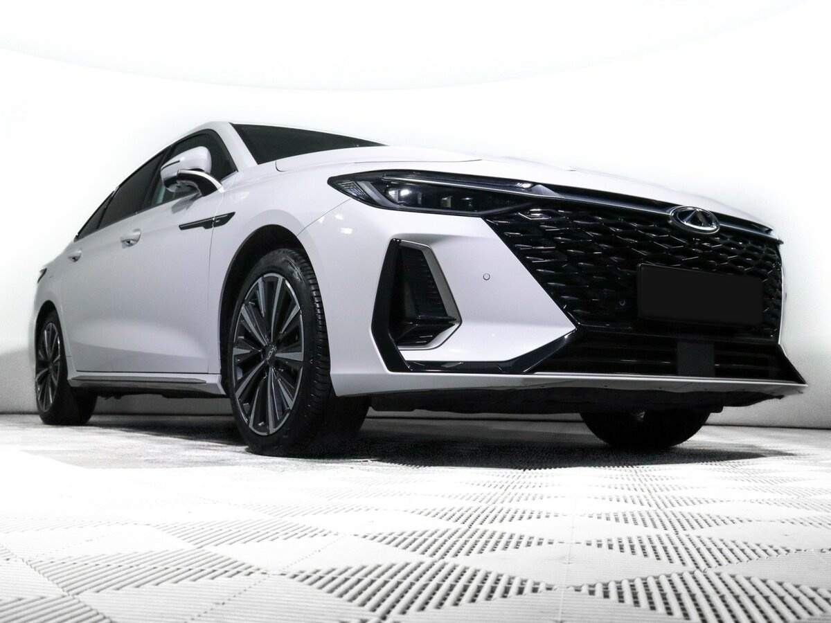 Купить Chery Arrizo 8 с пробегом. Фото: #18