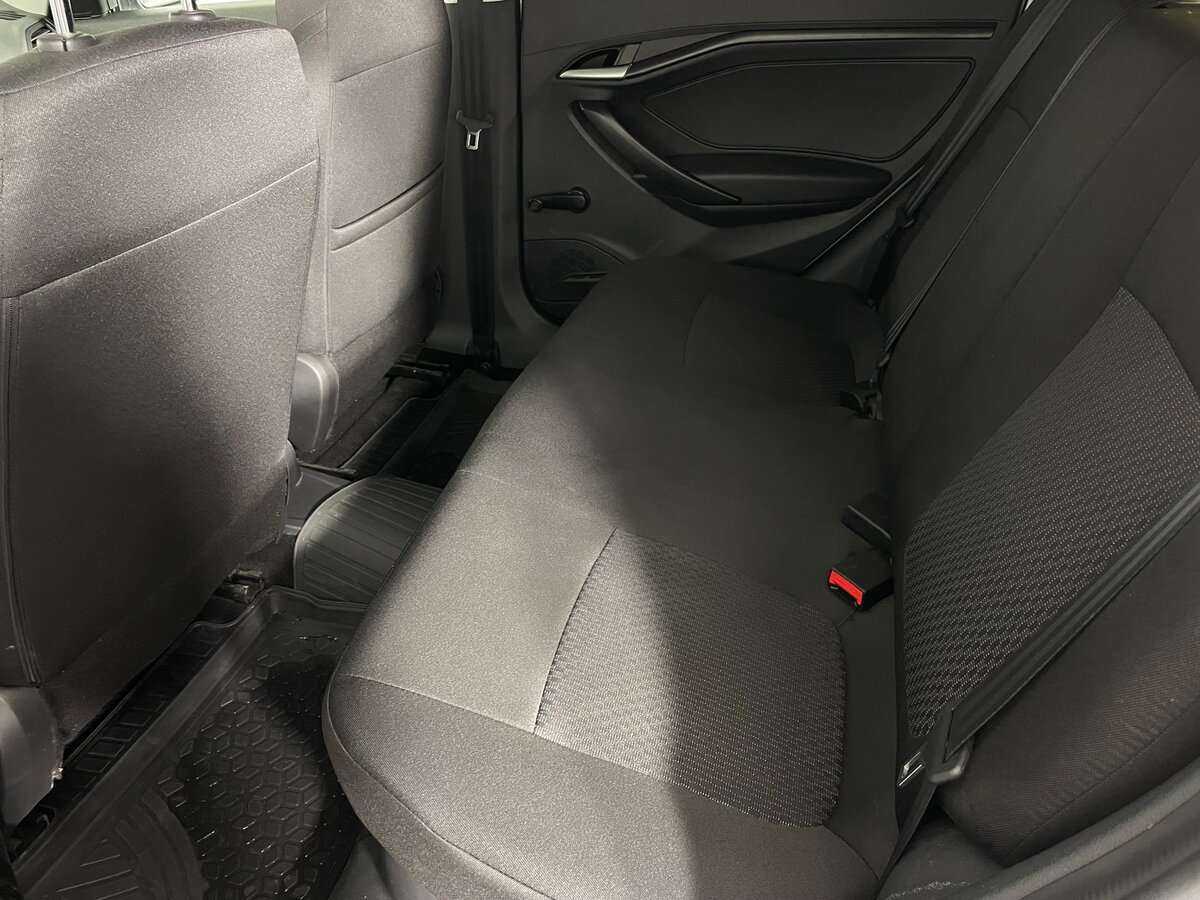 Купить Lada (ВАЗ) Vesta с пробегом. Фото: #16