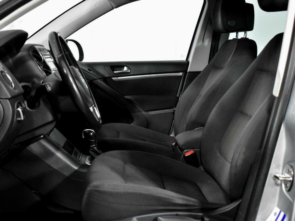 Купить Volkswagen Tiguan с пробегом. Фото: #10