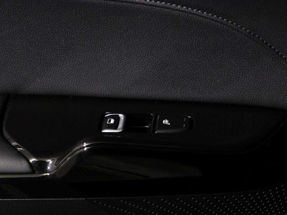 Купить Kia K5 с пробегом. Фото: #14