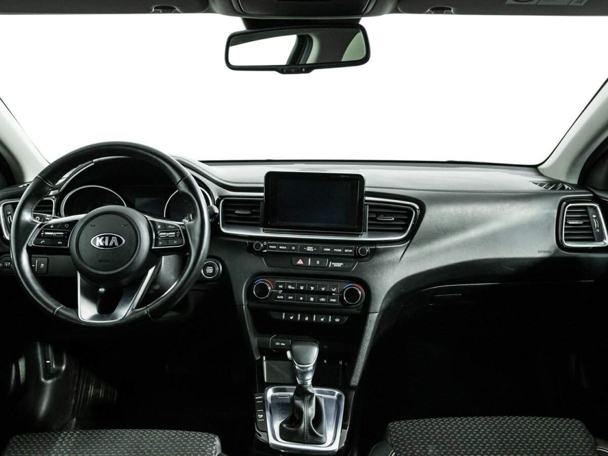 Купить Kia Ceed с пробегом. Фото: #12