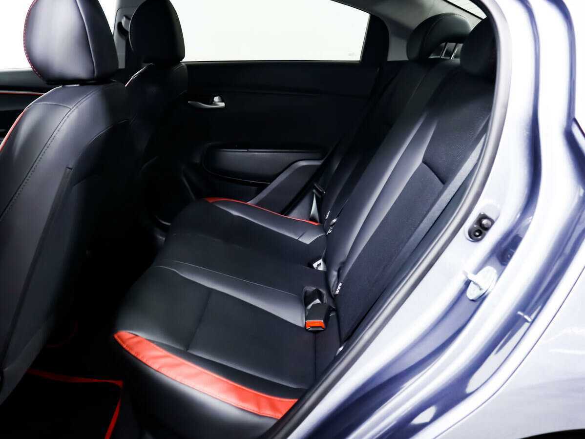 Купить Kia Rio с пробегом. Фото: #12