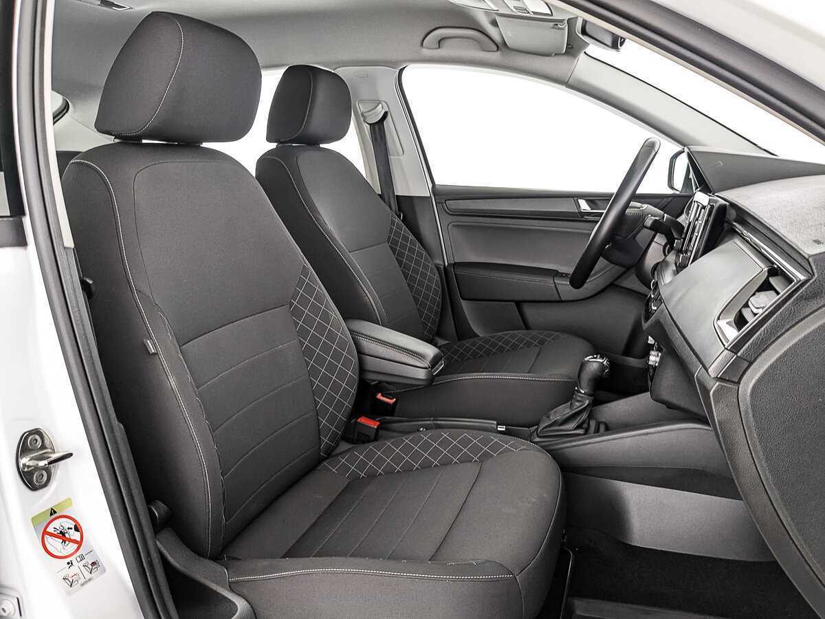 Купить Skoda Rapid с пробегом. Фото: #23
