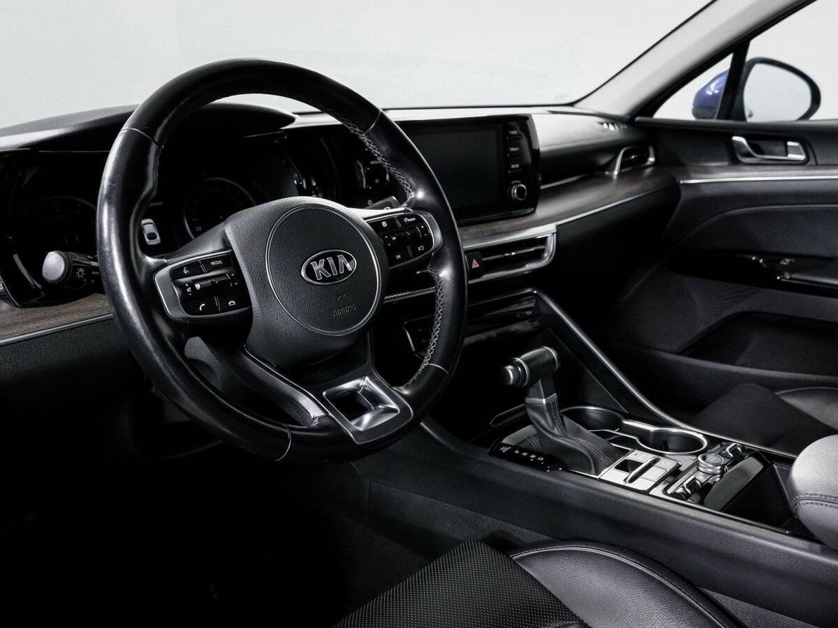 Купить Kia K5 с пробегом. Фото: #13