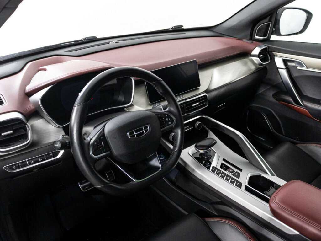 Купить Geely Coolray с пробегом. Фото: #10