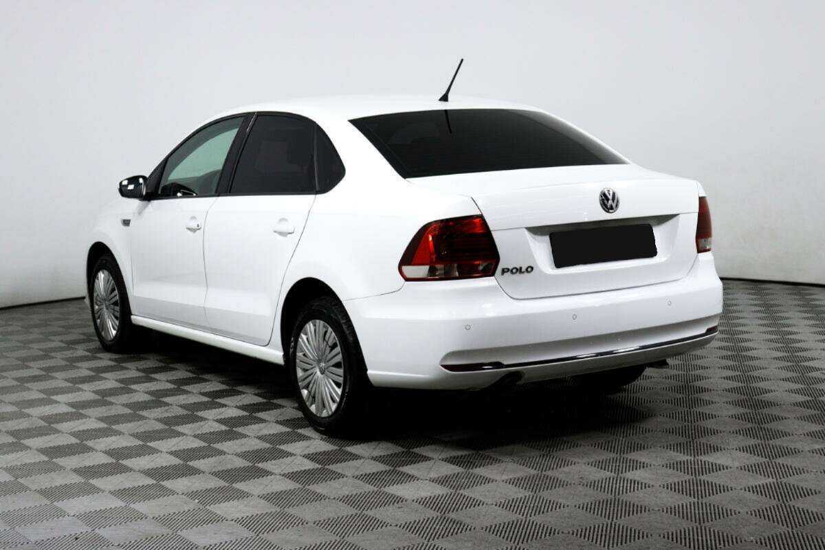 Купить Volkswagen Polo с пробегом. Фото: #6