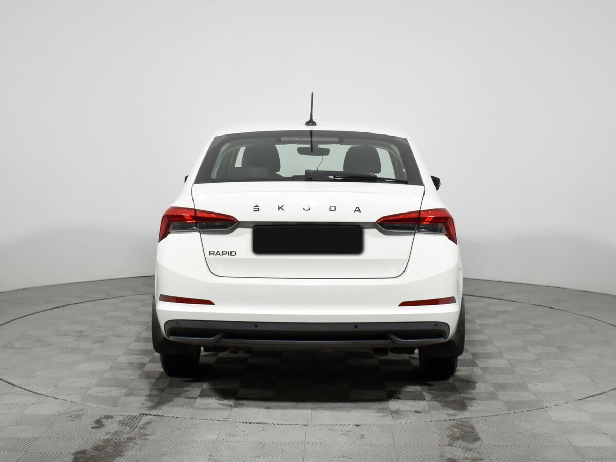 Купить Skoda Rapid с пробегом. Фото: #5