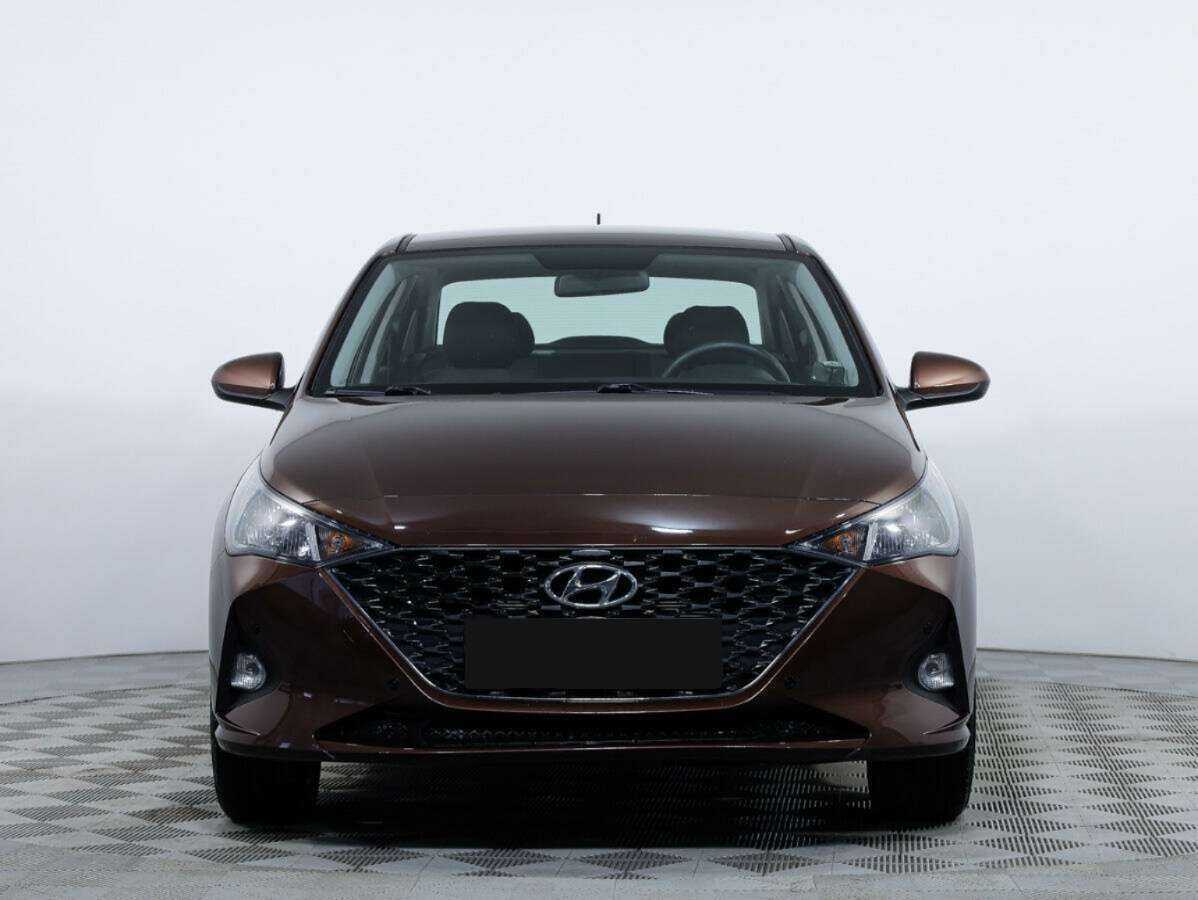 Купить Hyundai Solaris с пробегом. Фото: #0