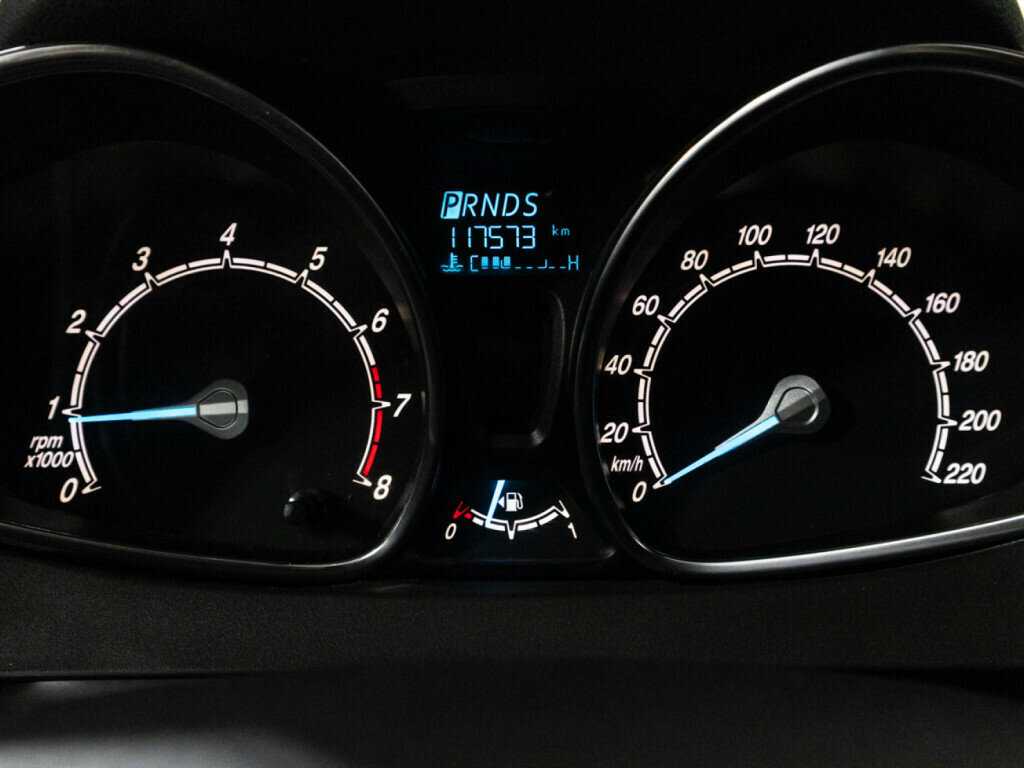 Купить Ford Fiesta с пробегом. Фото: #11