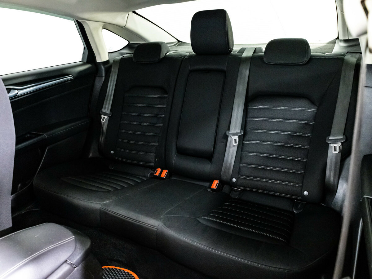 Купить Ford Mondeo с пробегом. Фото: #15