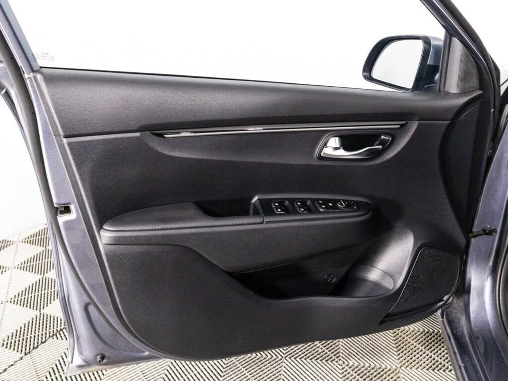 Купить Kia Rio с пробегом. Фото: #23